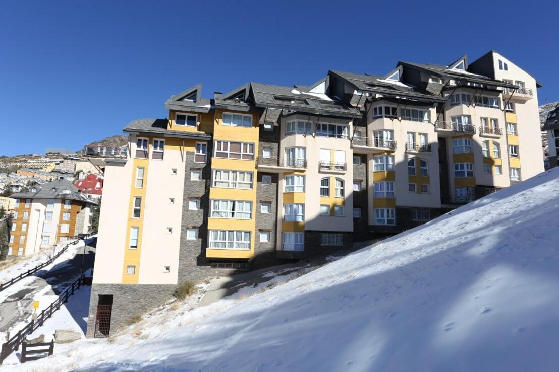 Miramar Ski A Pie De Pista Sierra Nevada Ngoại thất bức ảnh